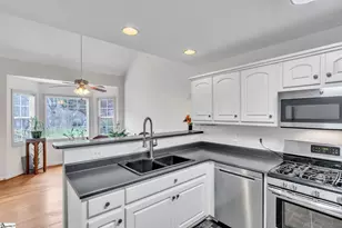 124 Chandler Dr, Liberty, SC 29657 - Photo 14