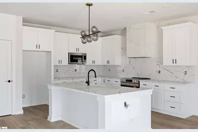 162 Buncombe Street, Woodruff, SC 29388 - Photo 6