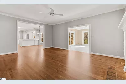 213 E Woodglen Road, Spartanburg, SC 29301 - Photo 16