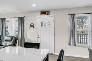 621 Fulton Ave, Spartanburg, SC 29303 - Photo 2