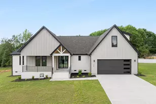 734 New S Ct, Wellford, SC 29385 - Photo 1