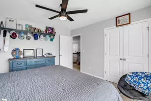 300 Raleighwood Ln, Simpsonville, SC 29681 - Photo 42