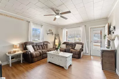 143 Woodrow Street, Pickens, SC 29671 - Photo 4