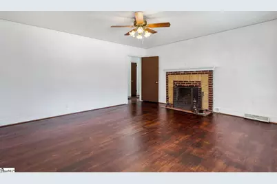 113 Brookside Circle, Belton, SC 29627 - Photo 8