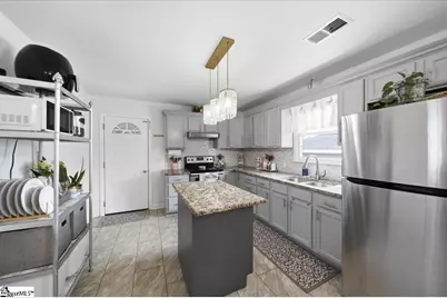 22 Ray Street, Greenville, SC 29611 - Photo 8