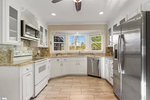 104 Cherokee Rd, Easley, SC 29642 - Photo 8