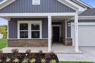 558 Harben Dr, Woodruff, SC 29388 - Photo 2