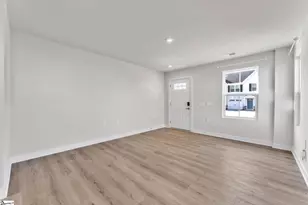 901 Leyburn Ln, Greenville, SC 29617 - Photo 10