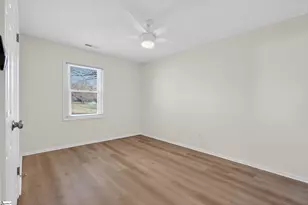 230 Fisher Ave, Spartanburg, SC 29301 - Photo 12