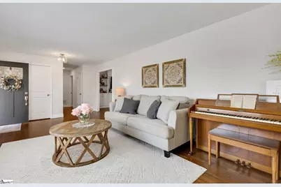 10 Elmwood Drive, Taylors, SC 29687 - Photo 6