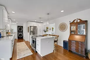 10 Elmwood Dr, Taylors, SC 29687 - Photo 14