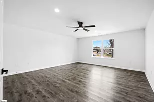 210 Sulphur Springs Dr, Greenville, SC 29617 - Photo 8