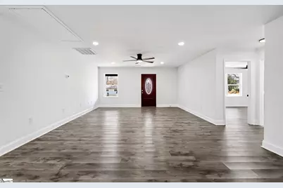 210 Sulphur Springs Drive, Greenville, SC 29617 - Photo 20