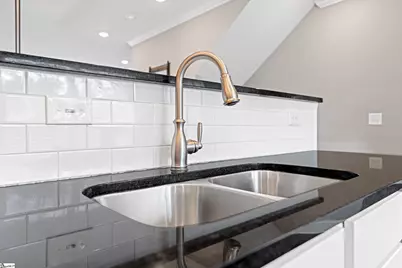 1505 East North Street #Unit 2104, Greenville, SC 29607 - Photo 16