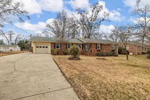 110 Ridgeway Rd, Spartanburg, SC 29301 - Photo 1