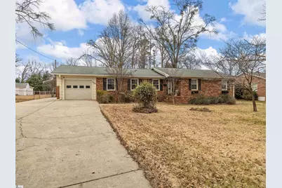 110 Ridgeway Road, Spartanburg, SC 29301 - Photo 2