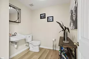 449 W Centennial St, Spartanburg, SC 29303 - Photo 22