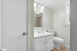 303 Bailey St, Greenville, SC 29609 - Photo 24