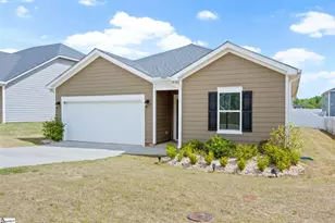 117 Hazelcroft Dr, Fountain Inn, SC 29644 - Photo 2