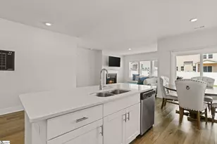 117 Hazelcroft Dr, Fountain Inn, SC 29644 - Photo 8