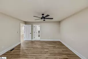 303 Watson Rd, Taylors, SC 29687 - Photo 26