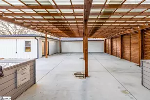 303 Watson Rd, Taylors, SC 29687 - Photo 42