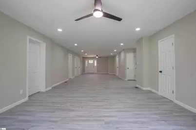 135 Regent Street, Spartanburg, SC 29302 - Photo 14