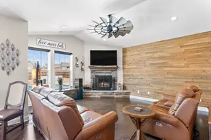 500 Alpenview Ln, Travelers Rest, SC 29690 - Photo 6