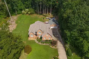 304 Farmwood Dr, Fountain Inn, SC 29644 - Photo 2