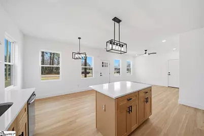 4095 N Blackstock Road, Spartanburg, SC 29301 - Photo 4