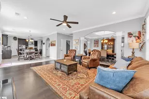 107 Crisp Cameo Ct, Greer, SC 29651 - Photo 4