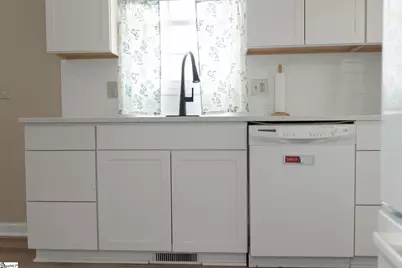 148 Peterson Drive, Wellford, SC 29385 - Photo 10