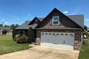 313 Gleaner Dr, Inman, SC 29349 - Photo 1
