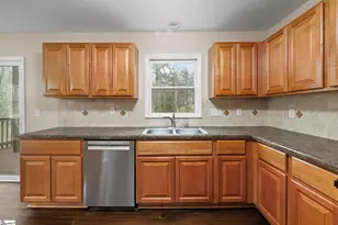 17 Hester Rd, Greenville, SC 29609 - Photo 14