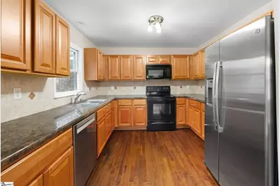 17 Hester Road, Greenville, SC 29609 - Photo 12