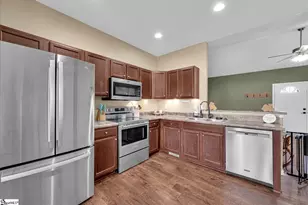 112 W 3rd Ave, Easley, SC 29640 - Photo 8