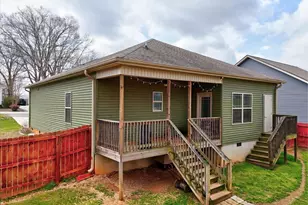 112 W 3rd Ave, Easley, SC 29640 - Photo 2