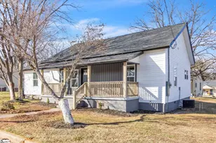 14 19th St, Greer, SC 29651 - Photo 2