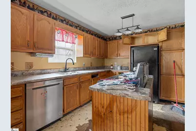 155 Ridings Road, Campobello, SC 29322 - Photo 12