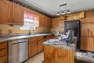 155 Ridings Rd, Campobello, SC 29322 - Photo 12