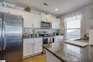 1210 N Norwhich Ln, Spartanburg, SC 29301 - Photo 10