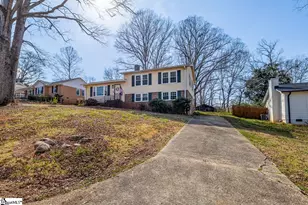 102 Kathryan Ct, Greenville, SC 29605 - Photo 2