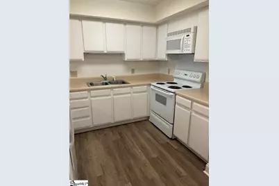 645 Bear Drive, Greenville, SC 29605 - Photo 10