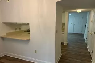 645 Bear Dr, Greenville, SC 29605 - Photo 8