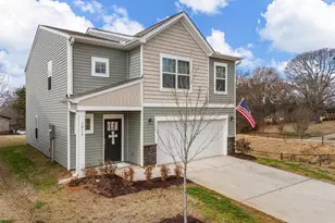 1015 Minocqua Rd, Spartanburg, SC 29303 - Photo 2