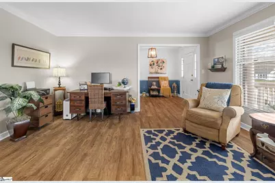 828 Shoresbrook Drive, Spartanburg, SC 29301 - Photo 10