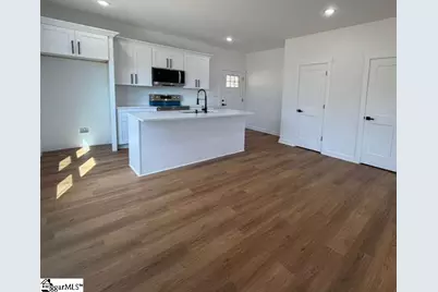 109 Miami Avenue, Greenville, SC 29673 - Photo 8