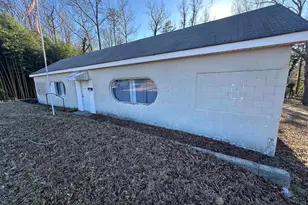 237 Thompson Blvd, Union, SC 29379 - Photo 2