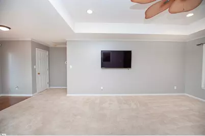 372 W Autumn Ridge Road, Moore, SC 29369 - Photo 8