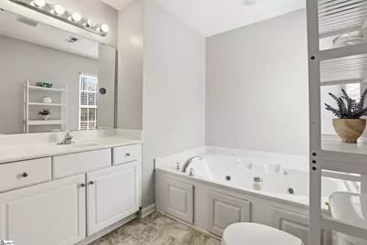 307 Forest Creek Drive, Seneca, SC 29678 - Photo 18